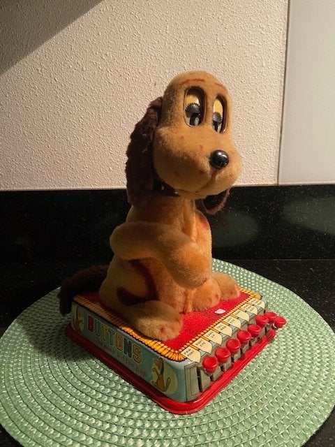 Marx Buttons The puppy with a brain jaren '60, Antiek en Kunst, Antiek | Speelgoed, Ophalen of Verzenden