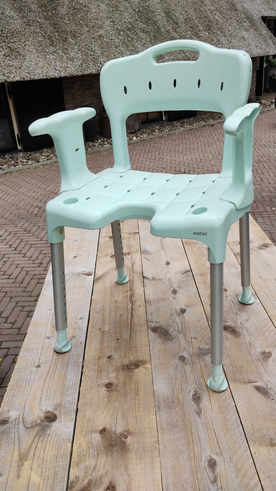 Nette Etac douchestoel, Diversen, Verpleegmiddelen, Ophalen of Verzenden