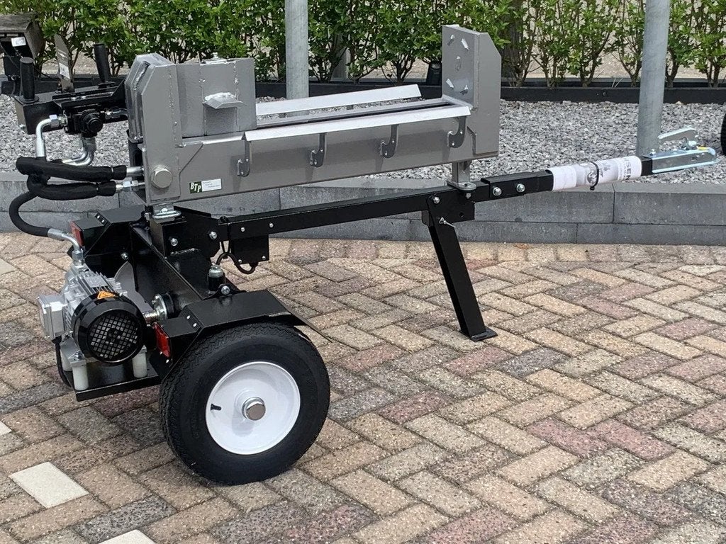 BTP ACTIE Houtklover 20 ton dubbelwerkend krachtstroom el., Nieuw, BTP