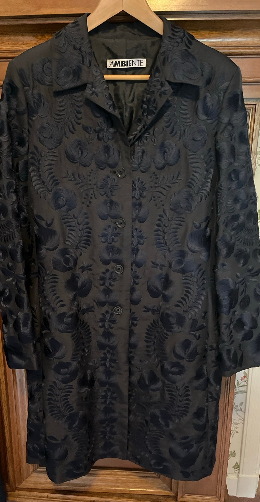 Elegante Ambiente jas met bloemenborduursel, Ophalen of Verzenden, Zo goed als nieuw, Maat 38/40 (M), Blauw