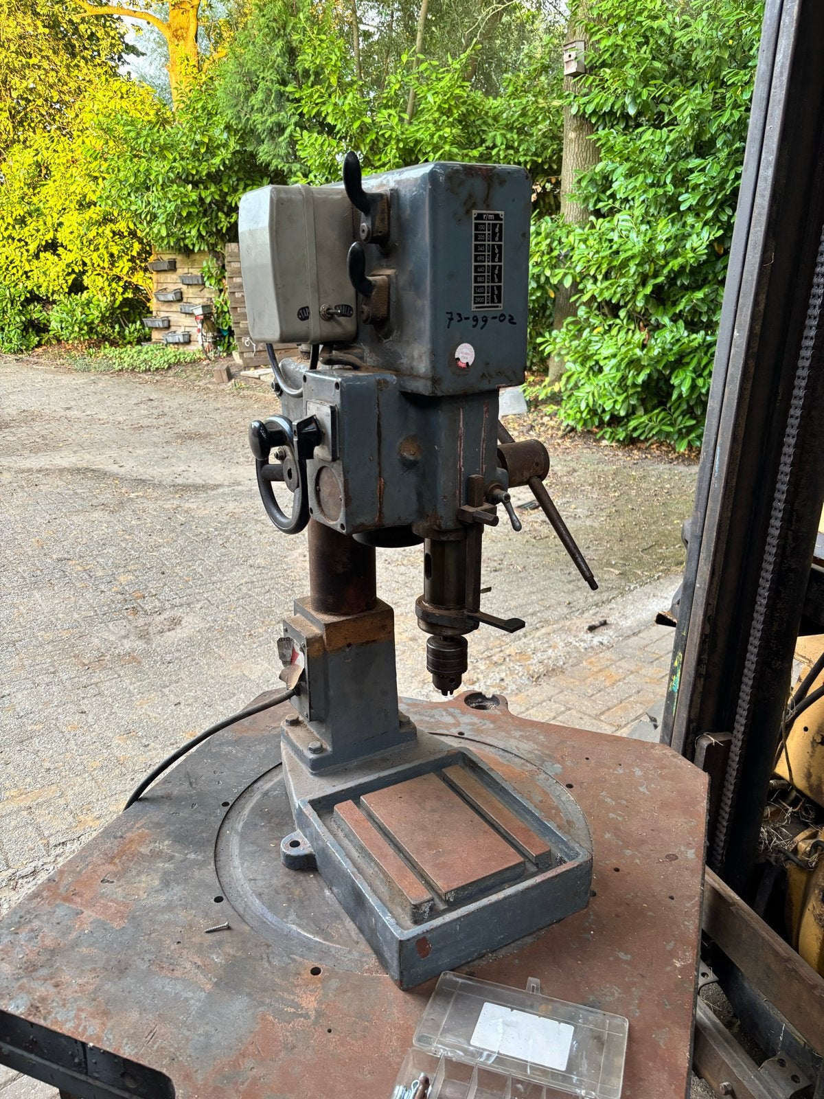 Robuuste Kolomboormachine met Variabele Snelheid, Ophalen, Variabele snelheid, Kolomboormachine, Gebruikt