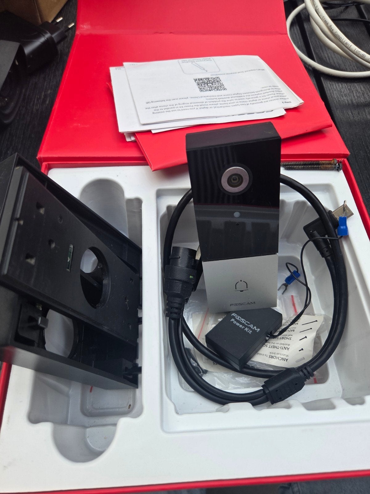 Foscam VD1 4MP Dual-Band WiFi Video Deurbel met MicroSD, Ophalen of Verzenden, Ingebouwde camera, Zo goed als nieuw, Draadloos