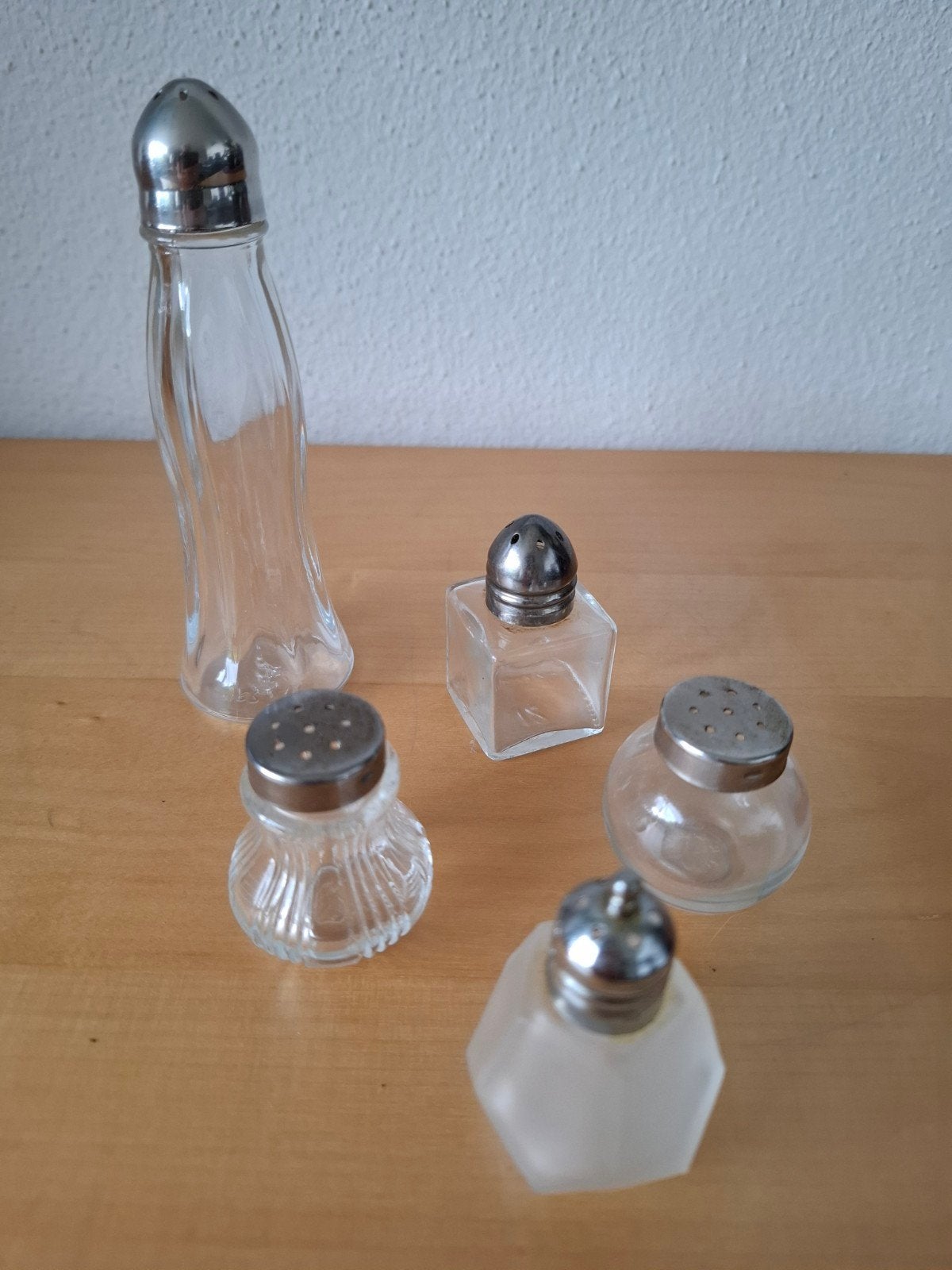 5 vintage peper/ zout strooiertjes., Verzamelen, Retro, Huis en Inrichting, Ophalen of Verzenden