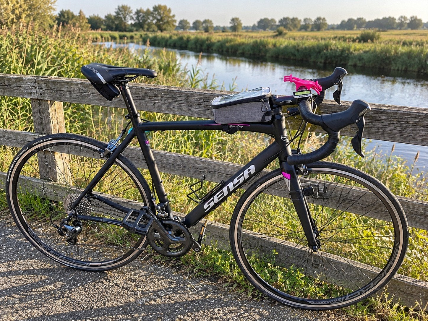 Dames racefiets Sensa Emilia als nieuw