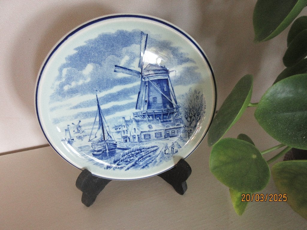Boch delfts blauw wandbord met molen, Ophalen of Verzenden