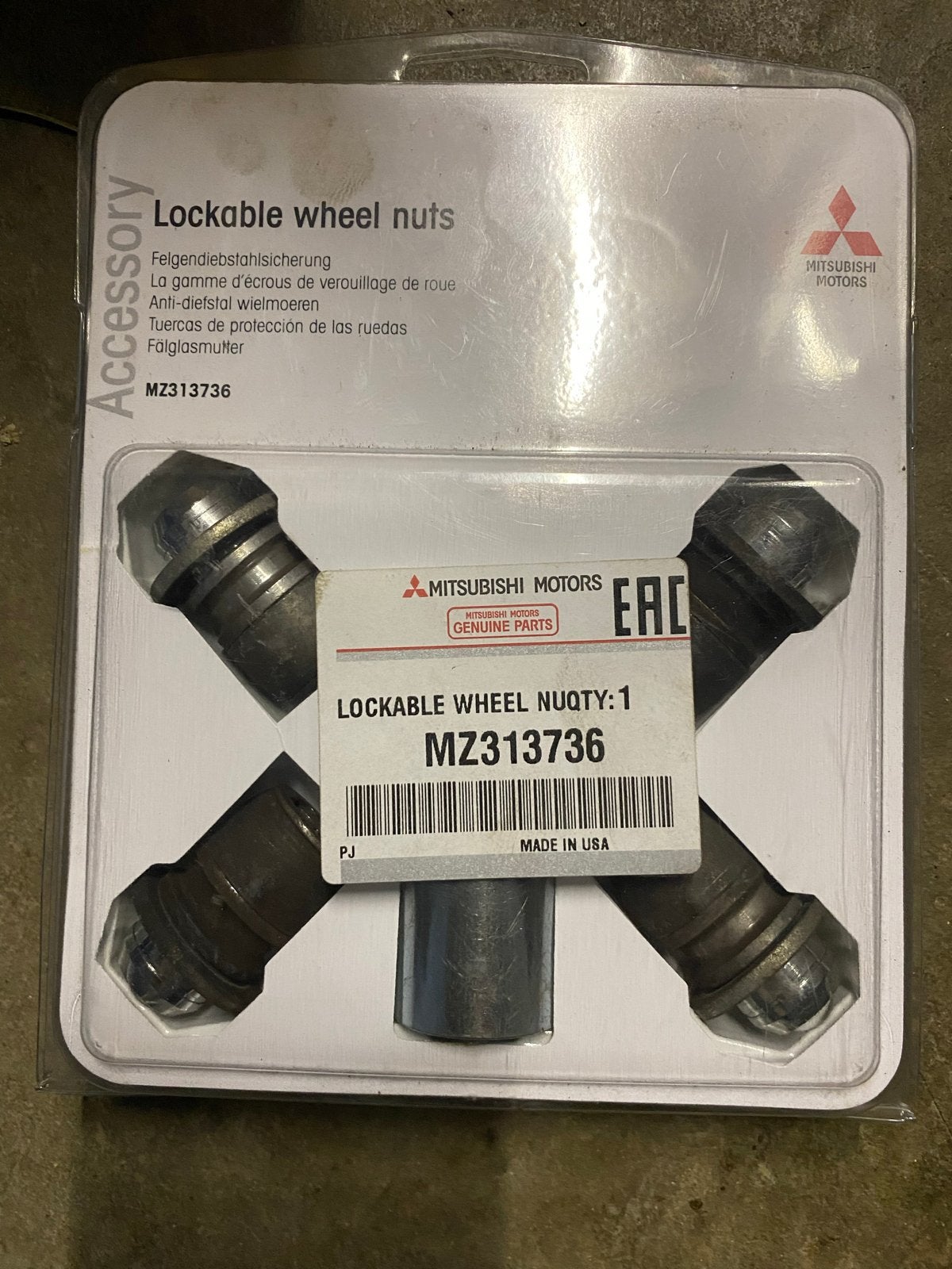 Mitsubishi anti-diefstal wielmoeren (MZ313736), Ophalen, Gebruikt, Mitsubishi