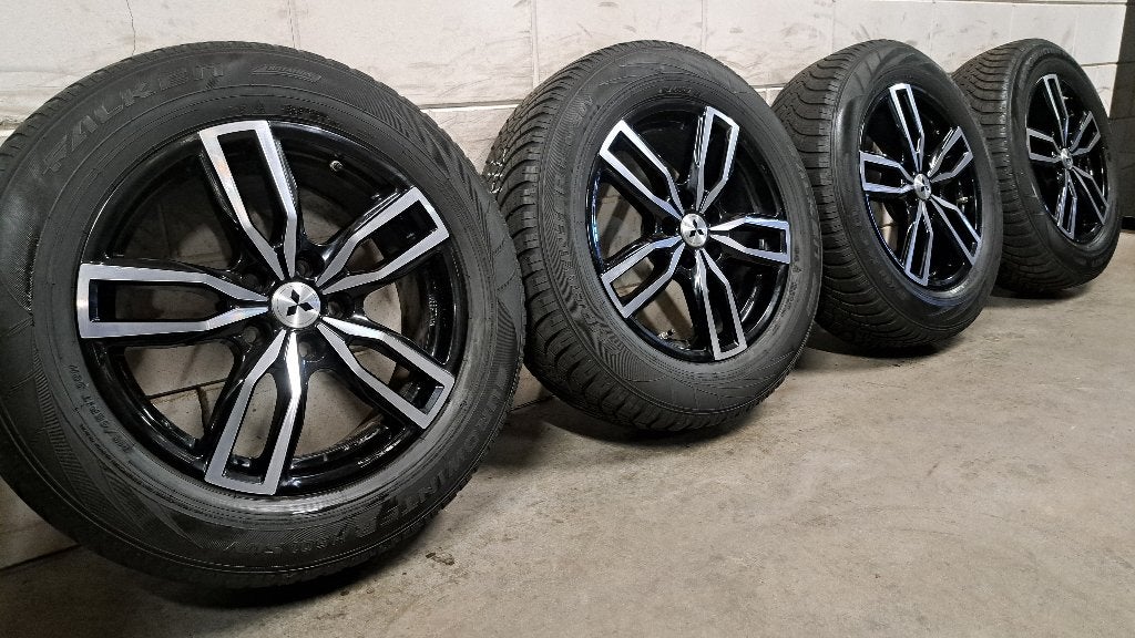 Bi-color velgen Outlander Eclipse Cross 4008 IX35 215/65/17, Auto-onderdelen, Banden en Velgen, 17 inch, Personenwagen, Gebruikt