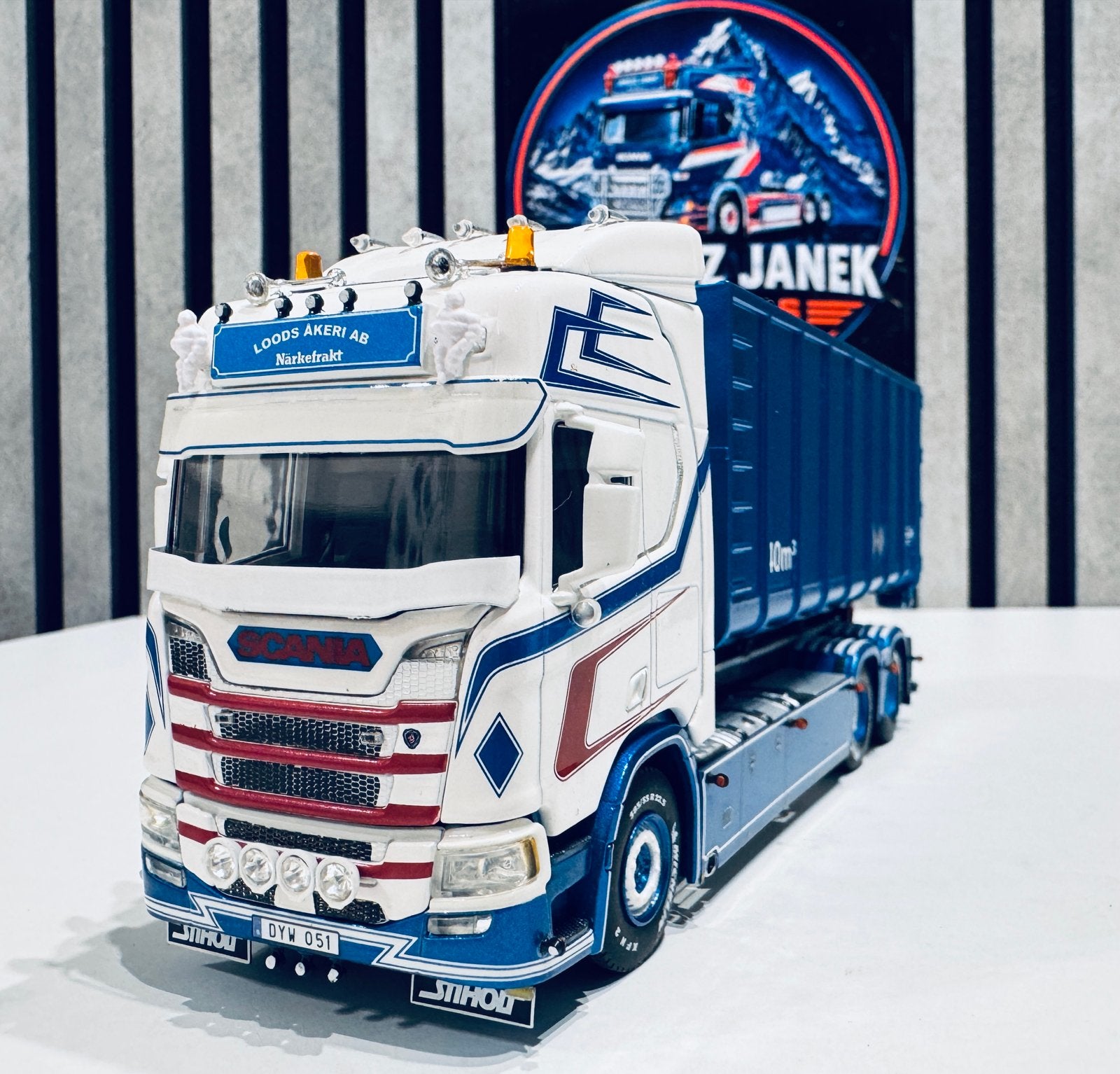 Scania (R) "LOODS AKERI" Wsi 1:50, Verzenden, Nieuw, Bus of Vrachtwagen, Wsi