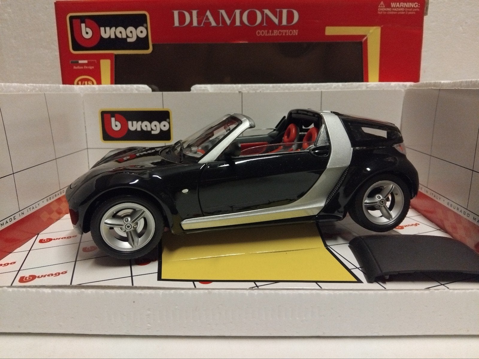 Smart Roadster Coupe for two black Bburago 1:18 KRD, Ophalen of Verzenden, Zo goed als nieuw, Auto, Bburago