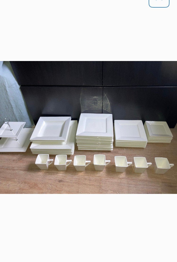8 persoons Wit vierkant servies - grote set, Ophalen, Keramiek, Zo goed als nieuw, Modern