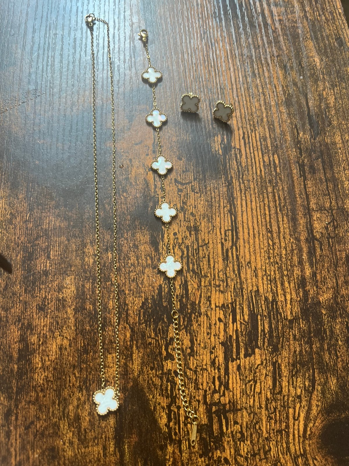Sieradenset KLAVERTJE 18k, Verzenden, Nieuw, Goud
