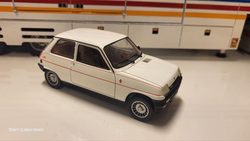 Leo Models Renault 5 Alpine Turbo White - 1982, Hobby en Vrije tijd, Modelauto's | 1:24, Overige merken, Gebruikt, Auto, Ophalen of Verzenden