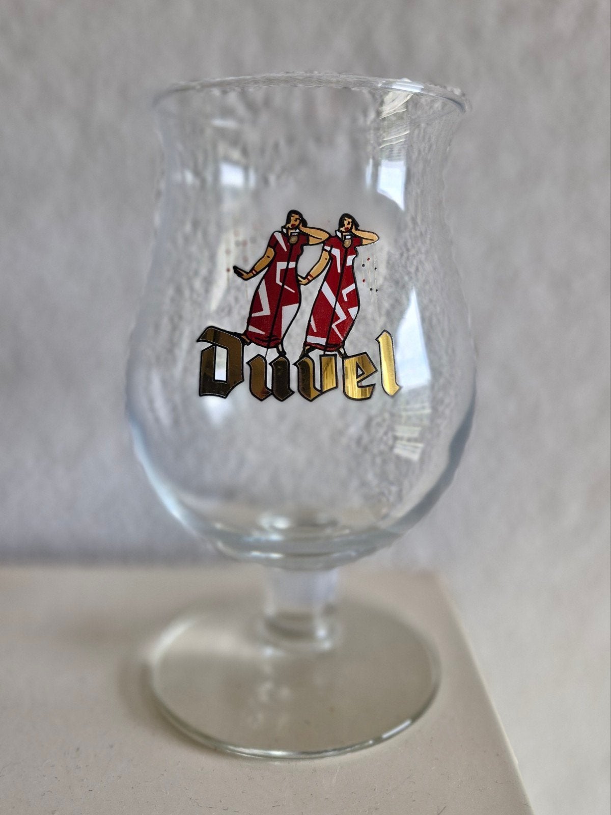 Duvel glas Dansende Dames 2004, Verzamelen, Biermerken, Ophalen of Verzenden, Zo goed als nieuw, Glas of Glazen, Duvel