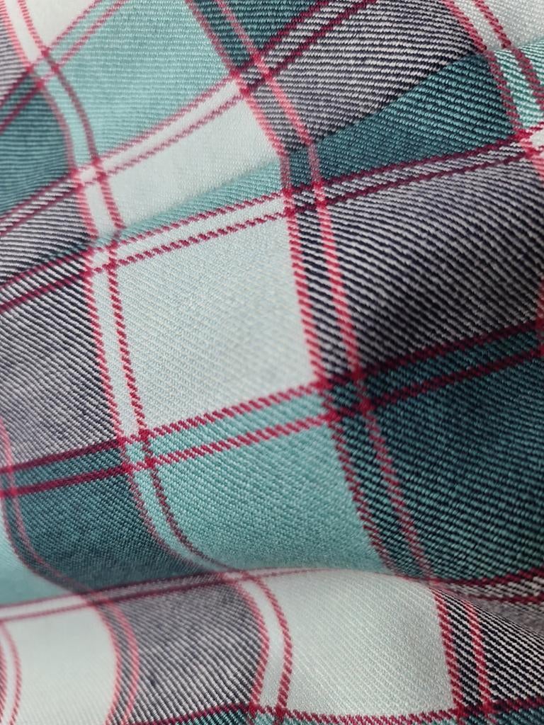 Lacoste dames broek geruit maat 38/ 40 nieuwstaat, Ophalen of Verzenden, Zo goed als nieuw, Maat 38/40 (M), Lang
