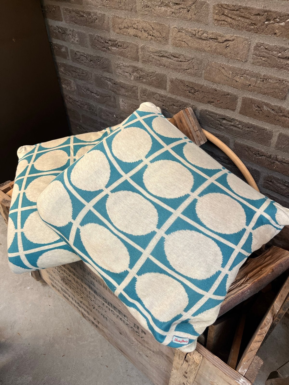 Funky Doris kussens petrol 50x45 cm, Ophalen, Overige merken, Blauw, Met print