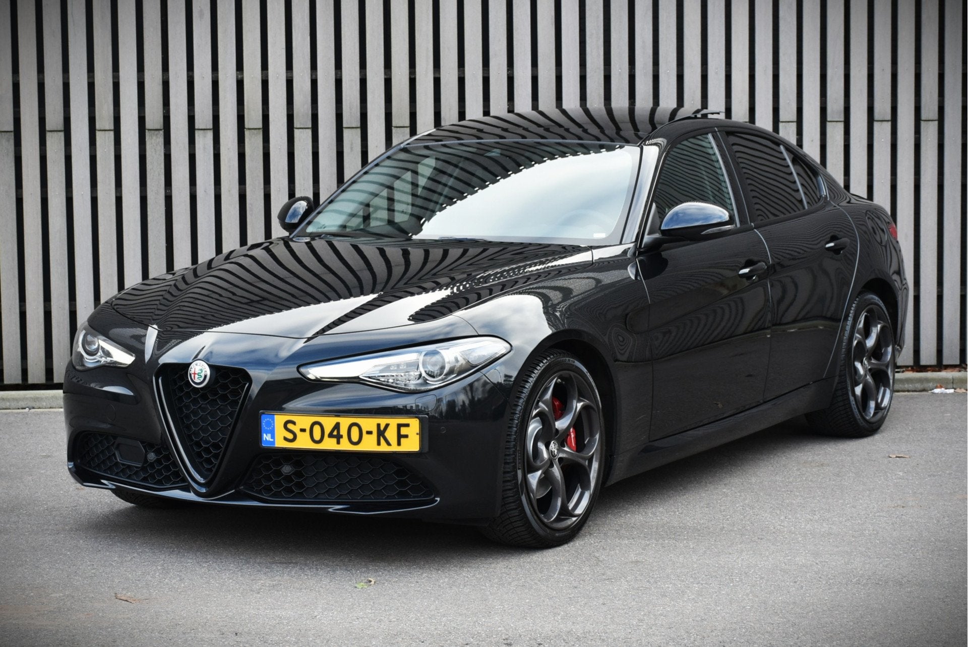 Alfa Romeo Giulia 2.2 Automaat Pano Camera Trekhaak Stoel/St, Automaat, 745 kg, Euro 6, Zwart