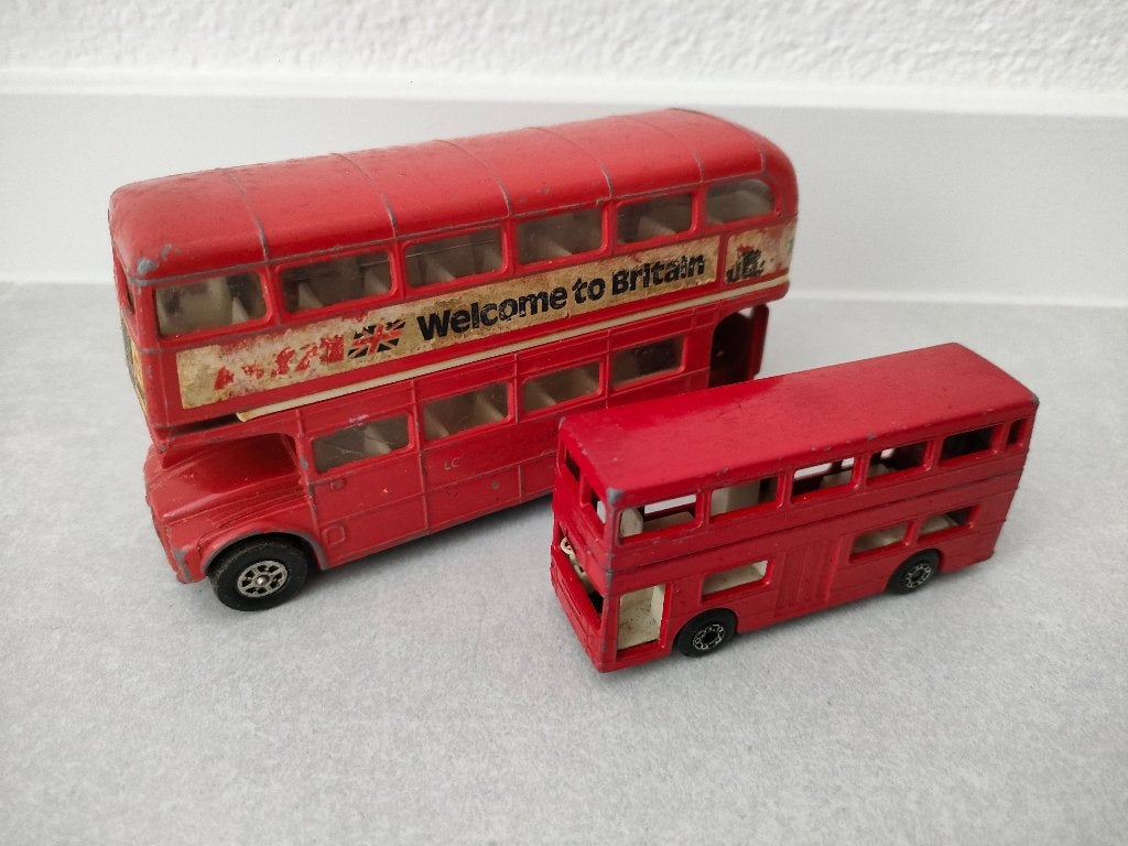 Engelse dubbeldekker vintage model speelgoed antiek, Antiek en Kunst, Antiek | Speelgoed, Ophalen