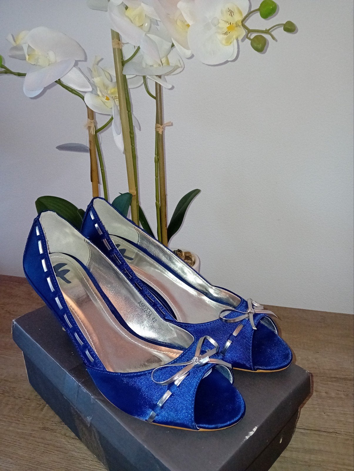 Royal Blue Dames Hakken Maat 42 van Torfs, Pumps, Torfs, Blauw, Ophalen of Verzenden