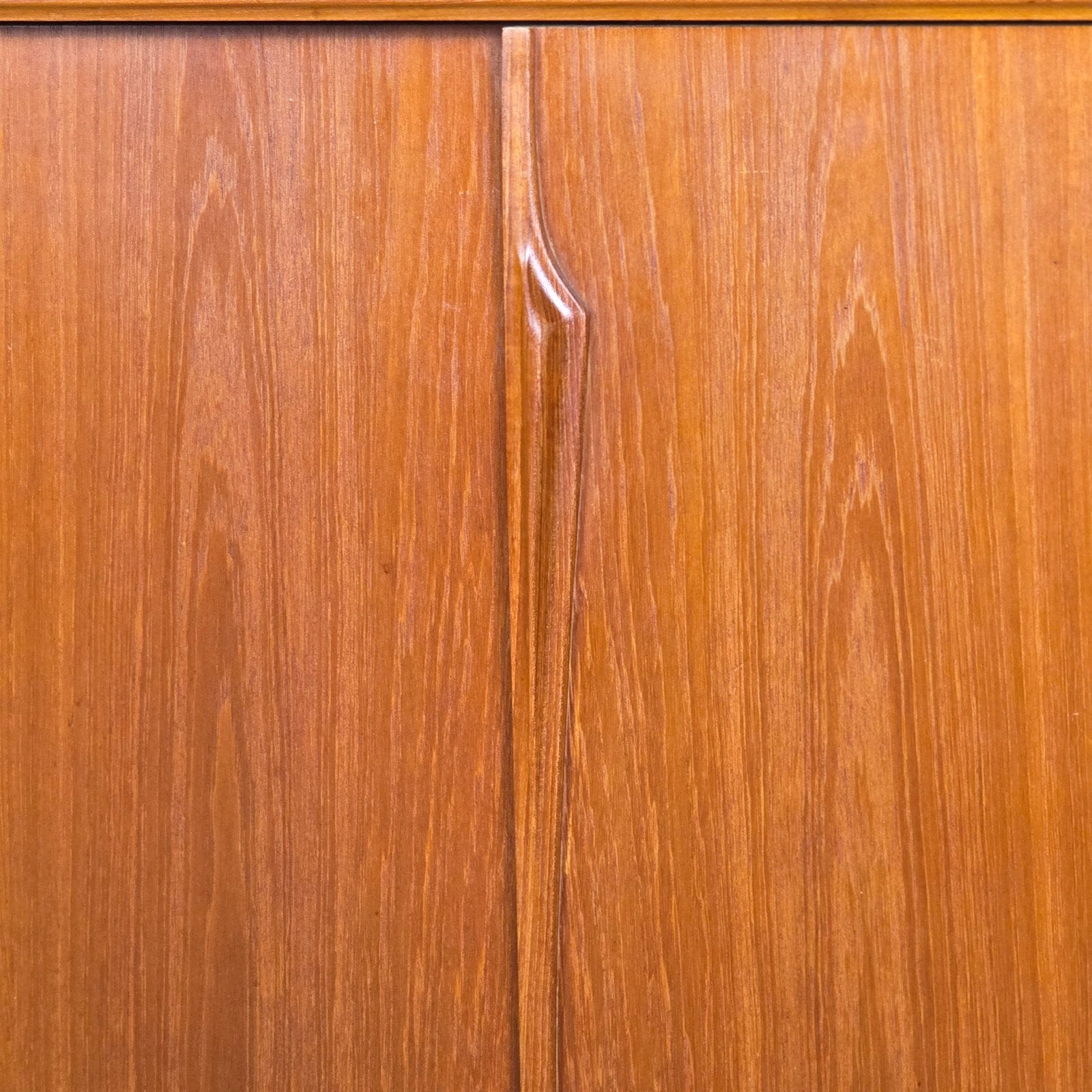 Gunni Omann, Axel Christensen (ACO Møbler) vintage sideboard, Ophalen, Mid Century Danish, retro, dyrlund, Riestenpatt, Gebruikt