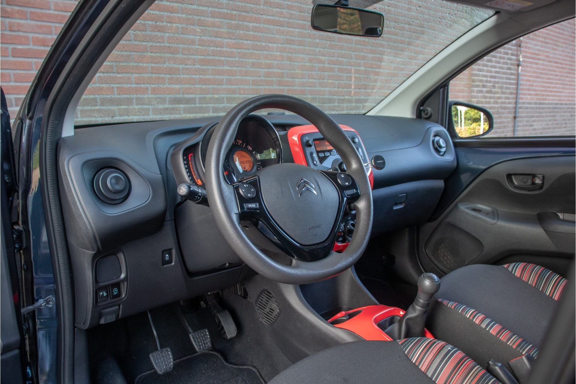 Citroën C1 1.0 e-VTi Airscape Feel, *RIJKLAAR* Origineel NL, Voorwielaandrijving, Euro 5, Stof, Gebruikt