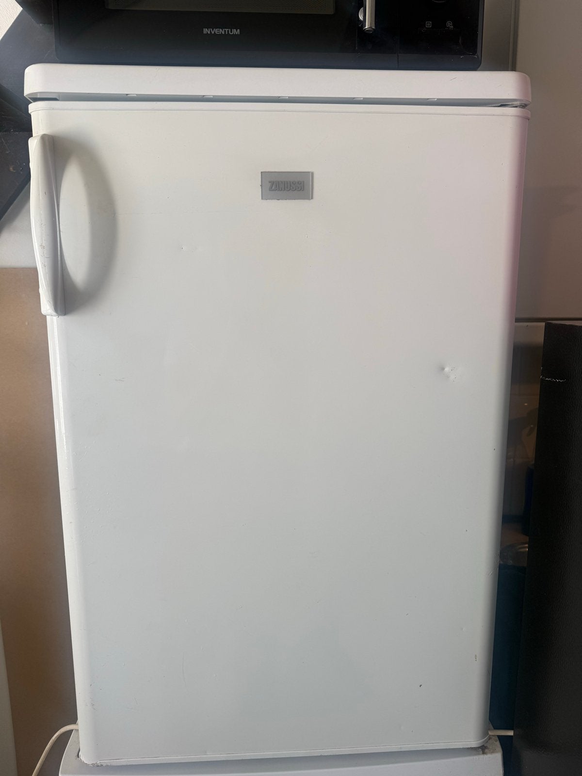 Zanussi Tafelmodel Koelkast - Compact en Efficiënt, 85 tot 120 cm, 100 tot 150 liter, Ophalen of Verzenden, 45 tot 60 cm