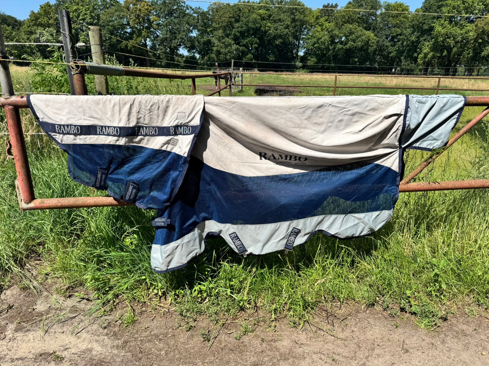 Rambo summer serie 125/175, Dieren en Toebehoren, Paarden en Pony's | Dekens en Dekjes, Vliegendeken, Ophalen of Verzenden, Zo goed als nieuw