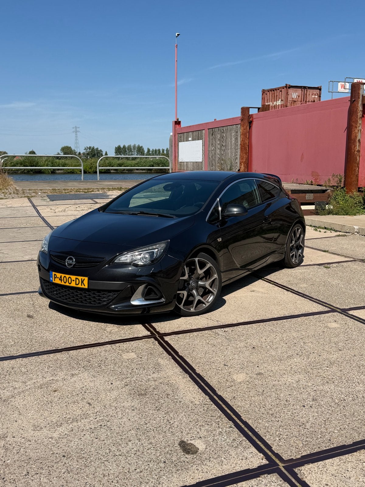 Opel Astra OPC 2.0 Turbo 206KW GTC OPC 2013 Zwart, 1998 cc, Zwart, 4 cilinders, Zwart