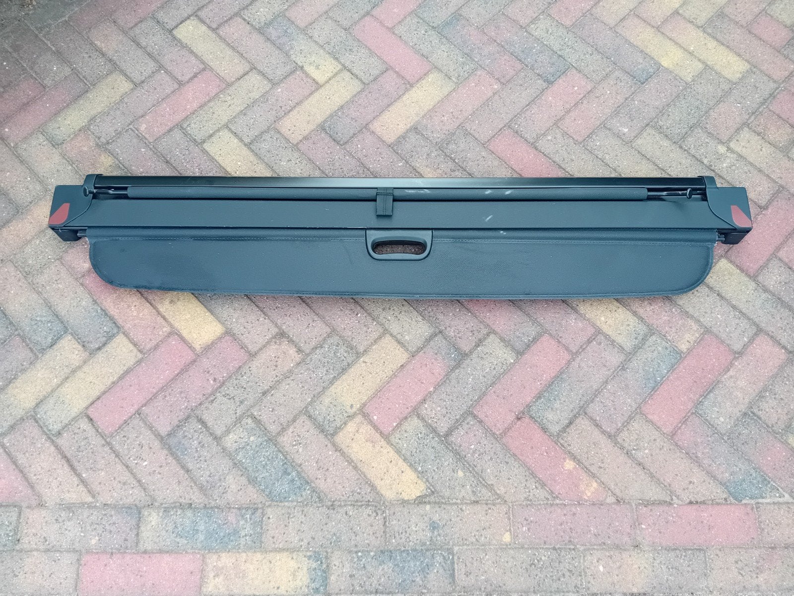 BMW 5 serie e61 kofferbak rollo hondengaas, Ophalen, BMW
