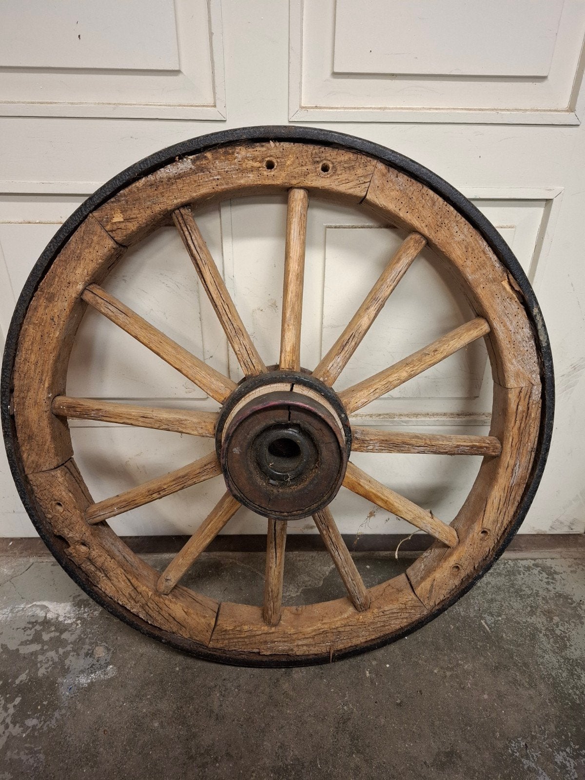 Brocante karrenwiel., Ophalen