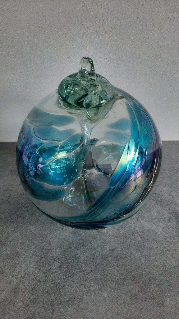 Heksenbal geblazen glas mooi dromerig effect groen blauw, Ophalen of Verzenden