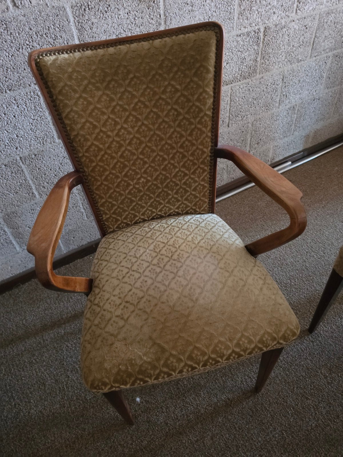 4 antieke stoelen, Ophalen