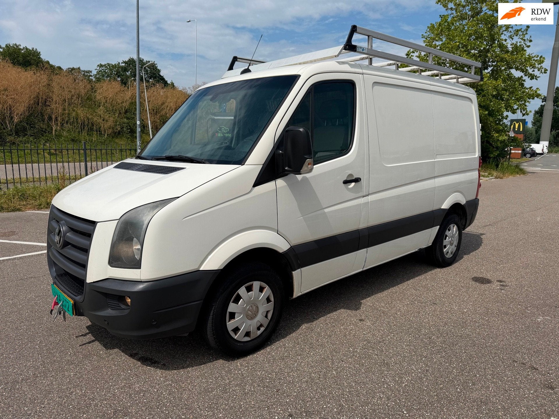Volkswagen Crafter 30 2.5 TDI L1H11EURO 4!WEINING KM:185200N, Gebruikt, Parkeersensor, Wit, Origineel Nederlands