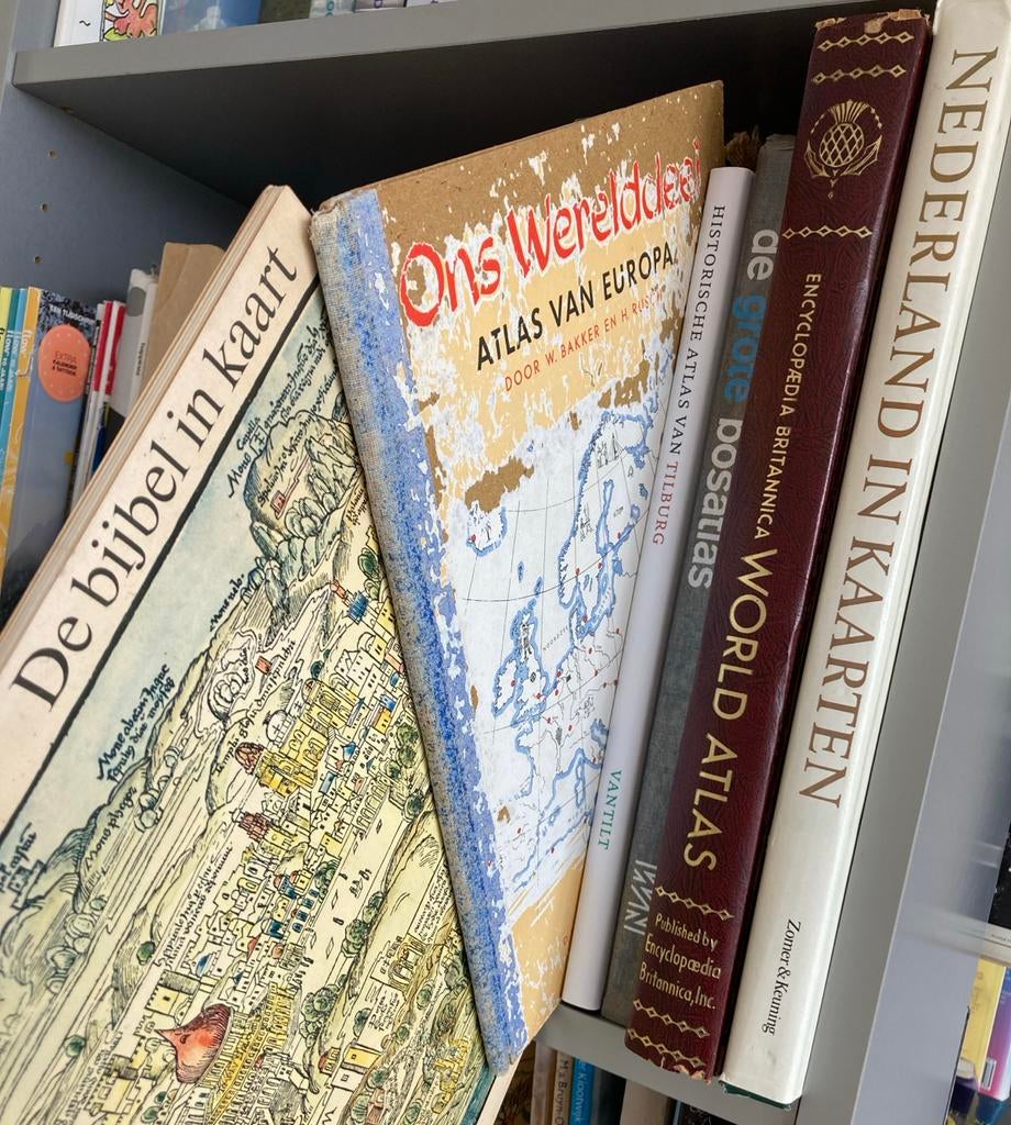 Ons Werelddeel: Atlas van Europa - W. Bakker en H. Rusch, Ophalen of Verzenden, Zo goed als nieuw