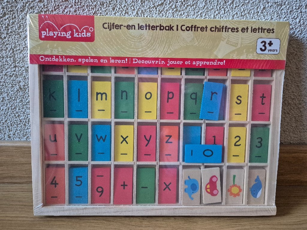 Houten letterbak met letters en cijfers (nieuw), Ophalen of Verzenden, Nieuw, Overige typen