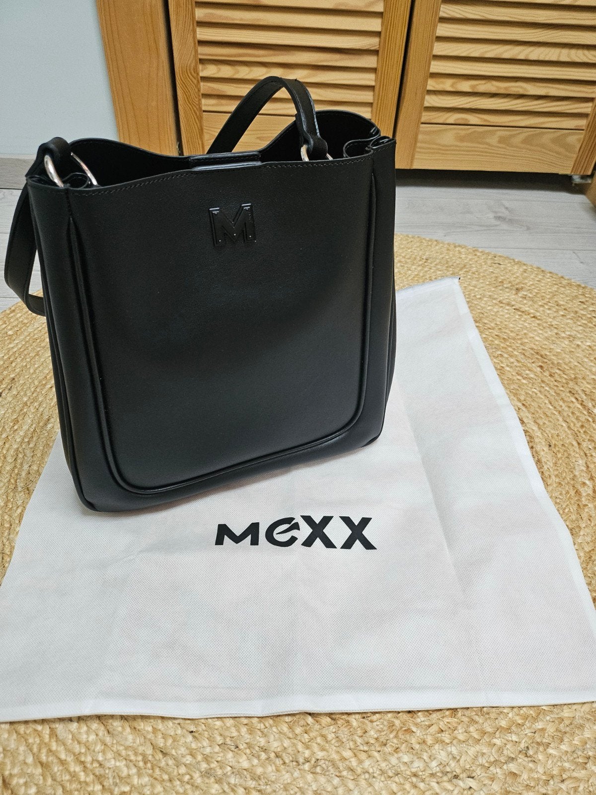 Mexx dames schoudertas met extra etui en beschermtas - Zwart, Sieraden, Tassen en Uiterlijk, Ophalen of Verzenden, Nieuw, Zwart