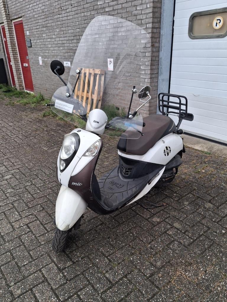 Sym mio 2014 brom 45km opknapper!, Gebruikt, ., Sym, Benzine