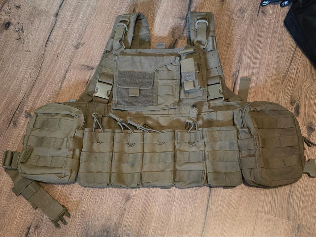 Warrior assault systems 901 chestrig, Ophalen of Verzenden, Landmacht, Nederland, Overige typen