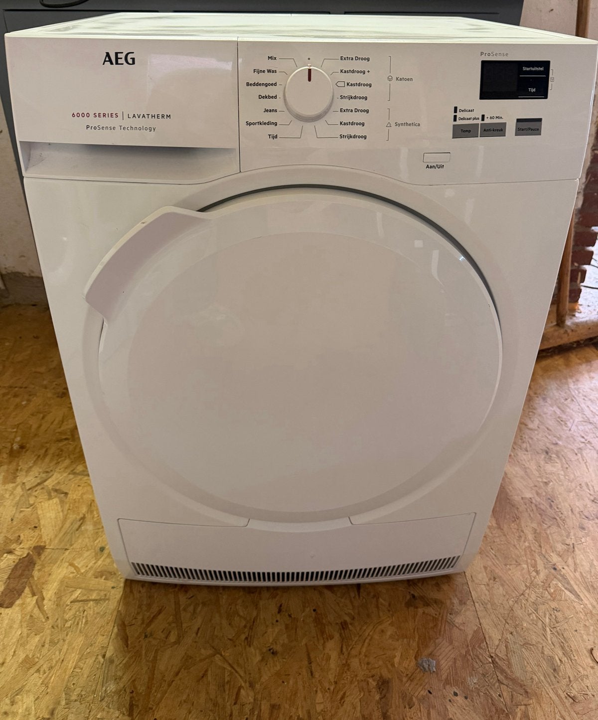 AEG 6000 serie condensdroger A klasse, 3 jaar oud, Ophalen, Gebruikt, Condens, Energieklasse A of zuiniger