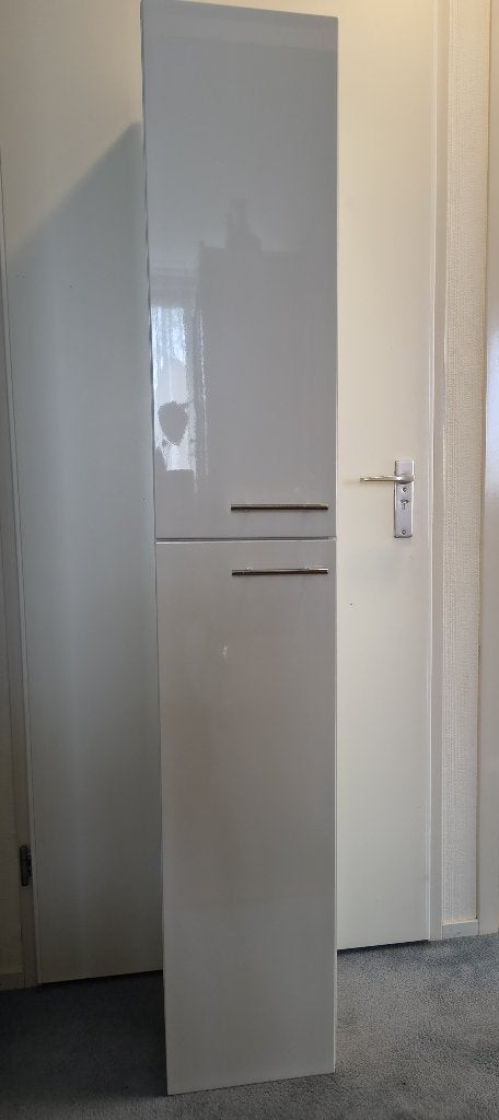 Looox badkamerkast hoogglans wit 176 cm met 2 deurtjes, Ophalen, (Half)hoge kast, Minder dan 50 cm, Zo goed als nieuw
