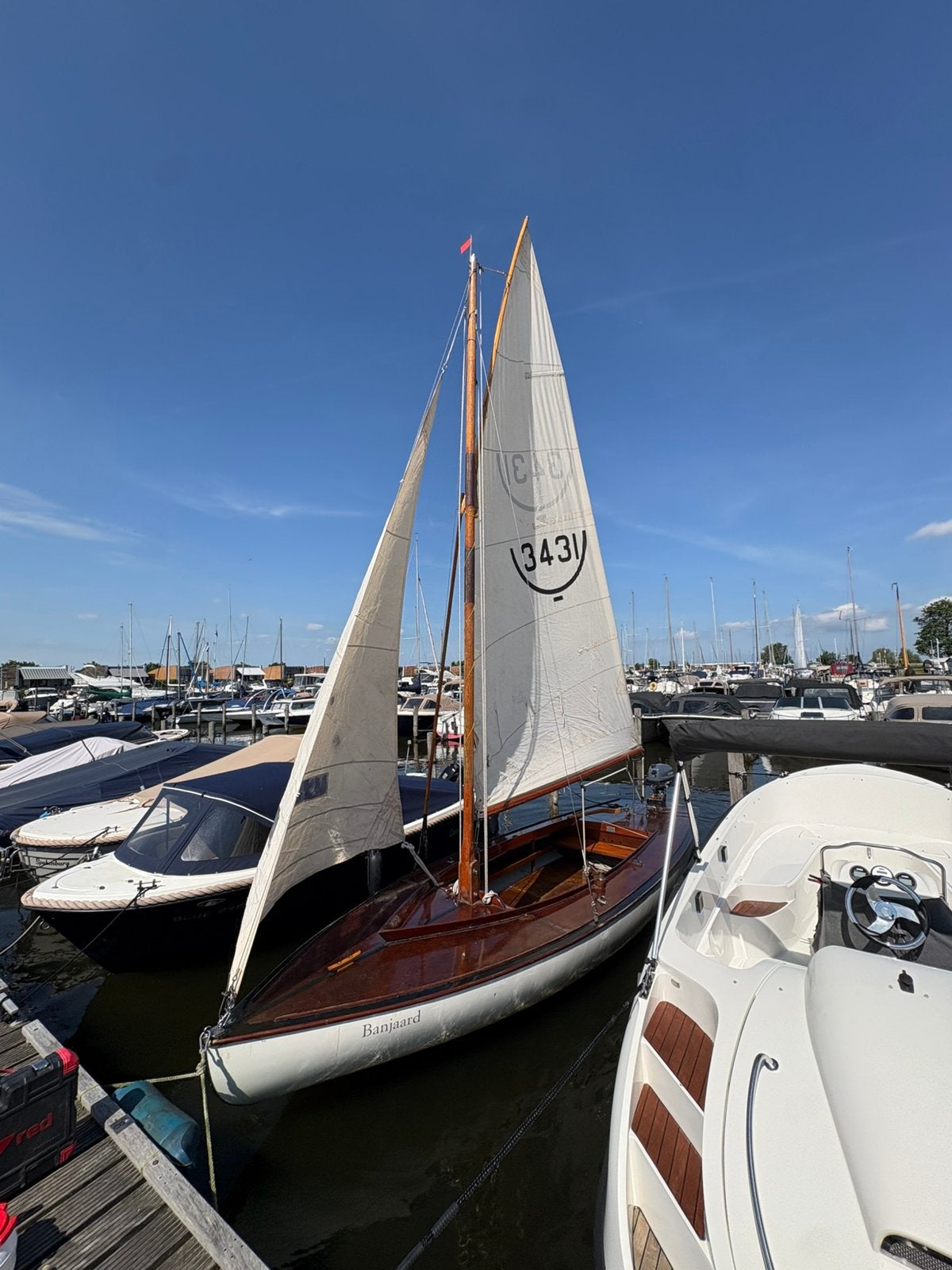 Zeilboot BM16 m2 met Mercury 5pk langstaart en trailer, Watersport en Boten, Ophalen, Gebruikt, Benzine, Buitenboordmotor
