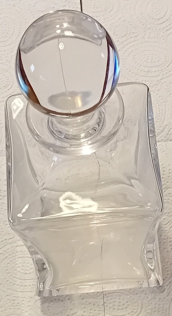 Te Koop: Een karaf van glas, inclusief een glazen stolp. , Ophalen of Verzenden, Zo goed als nieuw, Overige typen