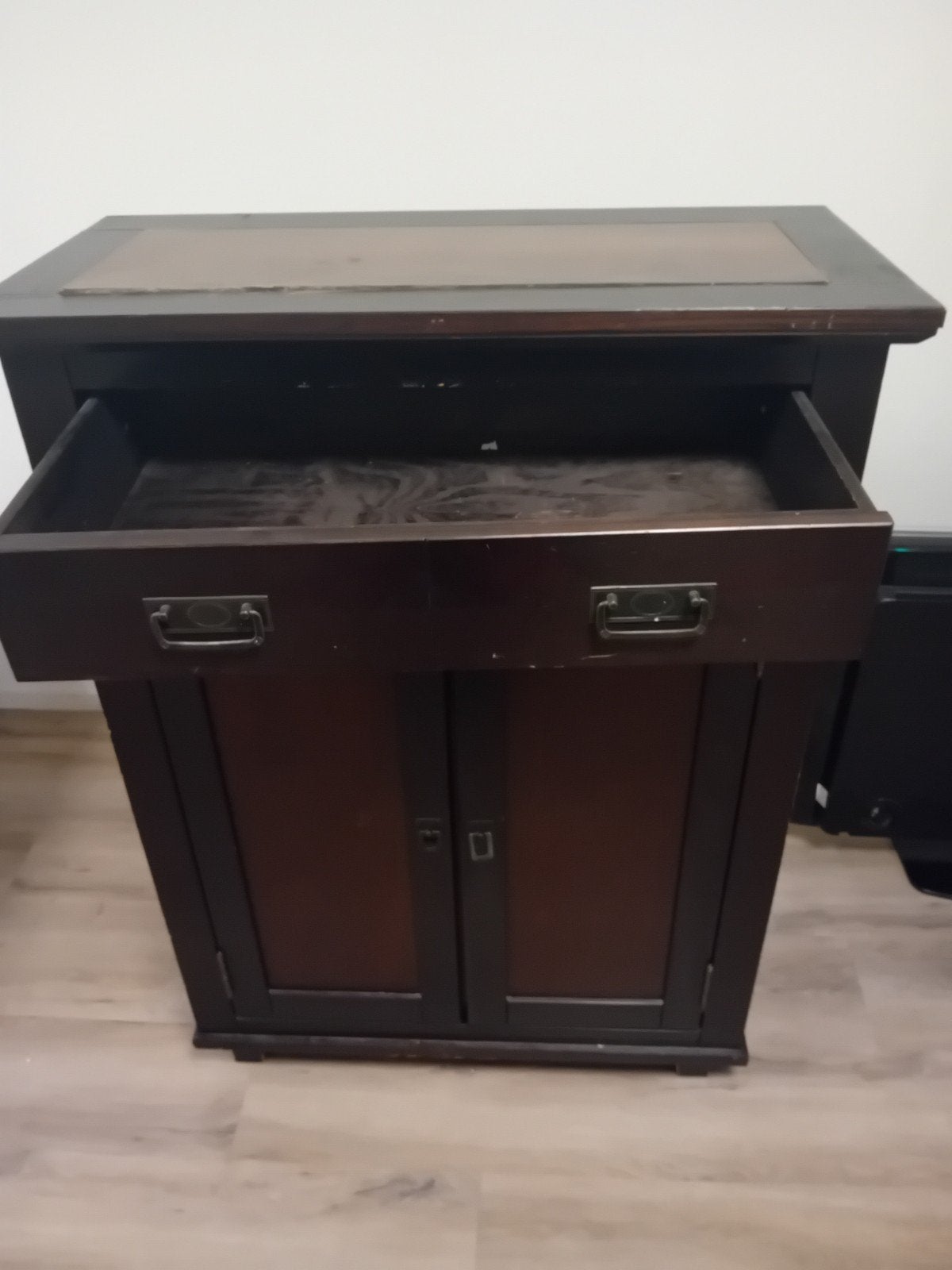 tv kast, Ophalen