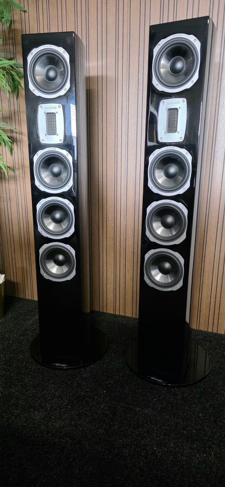 Quadral Style 102 Chromium Vloerstaande Luidsprekers, Vloerstaande luidspreker, Zo goed als nieuw, Ophalen, 150 watt of meer