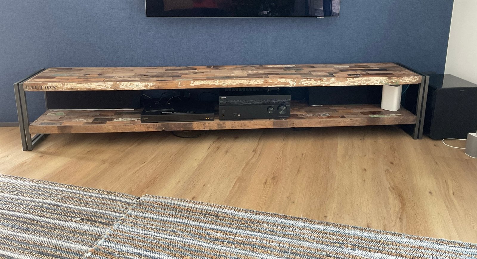 TV-meubel van indonesisch scheepshout, Ophalen, Zo goed als nieuw, 200 cm of meer, Minder dan 100 cm