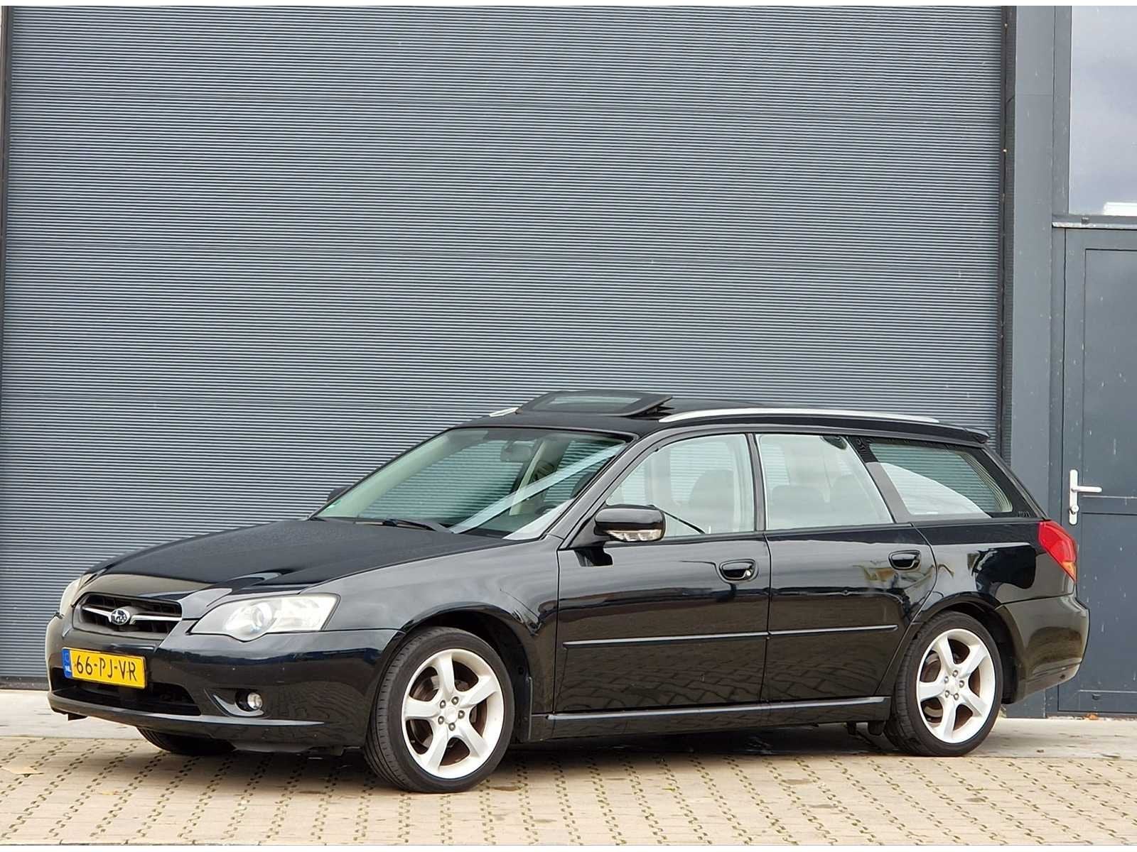 Subaru - 2004 - Legacy Touring Wagon - 2.5i - 66-PJ-VR, Auto's, 730 kg, 4 cilinders, Legacy, Zwart