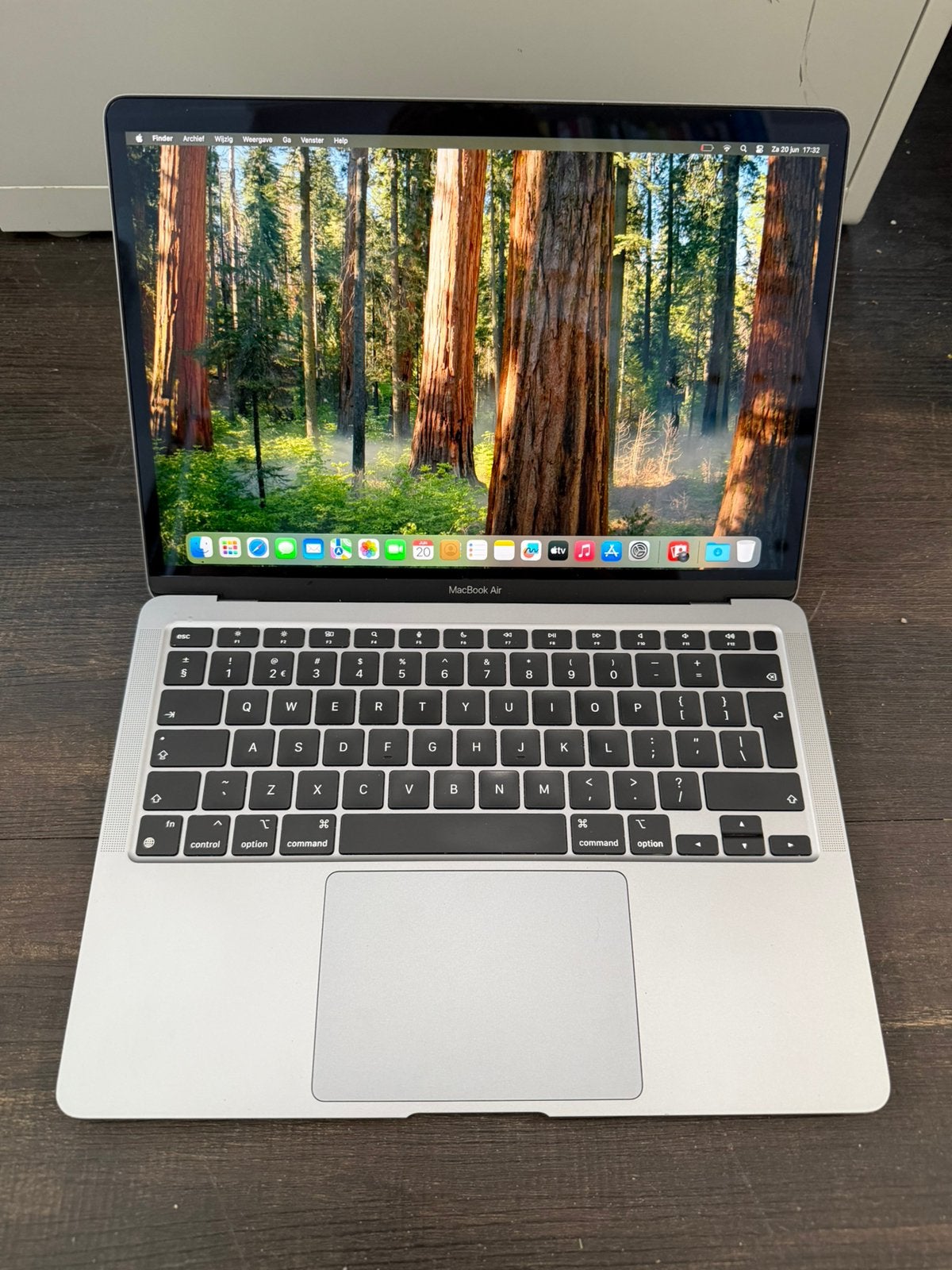 MacBook Air M1 - 8gb ram - 256gb opslag, Computers en Software, Apple Macbooks, 256 GB, Qwerty, 8 GB, 13 inch