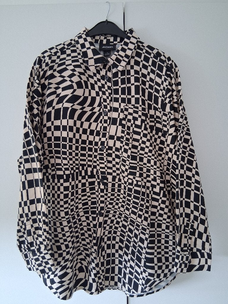 Monki blouse in beige/zwarte print mt.L/XL, Kleding | Dames, Ophalen, Beige, Maat 46/48 (XL) of groter, Zo goed als nieuw