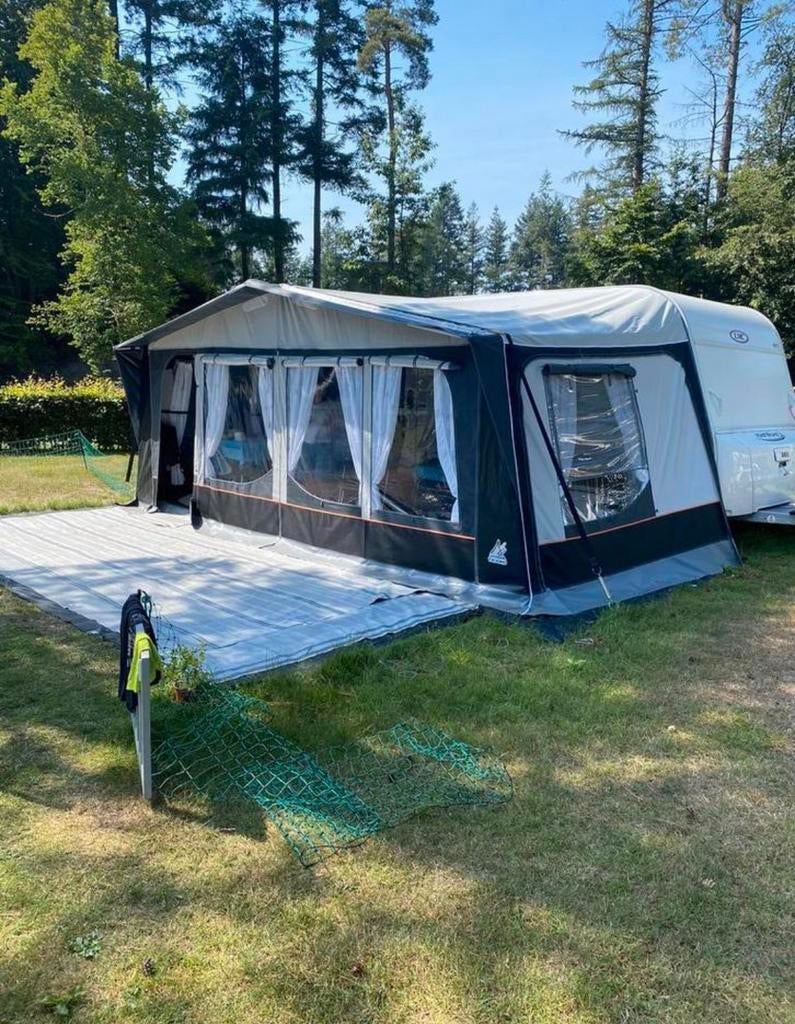 Voortent Ticamo omloopmaat 940 - 960, Ophalen