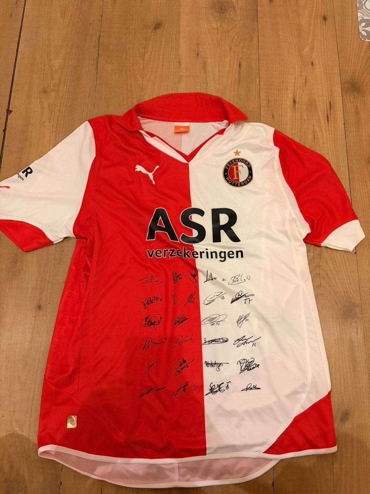 Feyenoord tshirt 2011 met handtekening, Maat L, Ophalen of Verzenden, Nieuw, Shirt