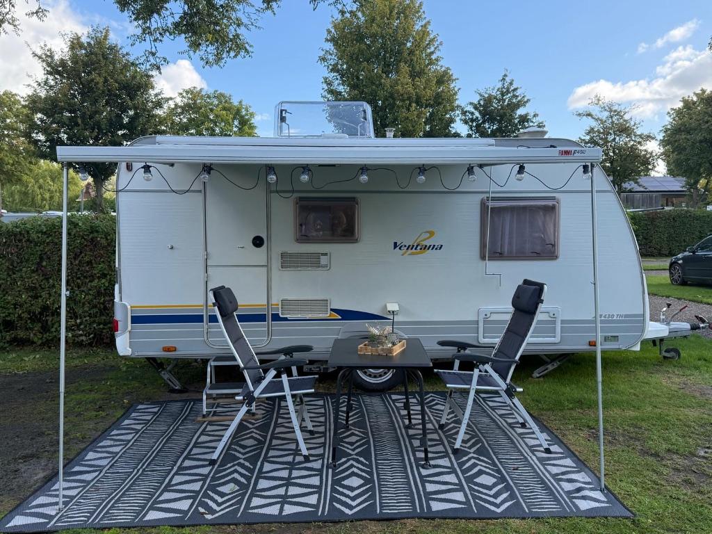 Caravan Burstner Ventana, Caravans en Kamperen, Schokbreker, Treinzit, 750 - 1000 kg, Particulier